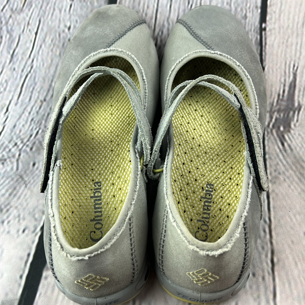 COLUMBIA Gray Suede & Canvas Mary Jane Tech Lite Omni-Grip Hiking Walking Flats - Picture 15 of 17